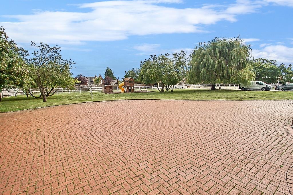 Great Warley Street, Brentwood Keith Ashton